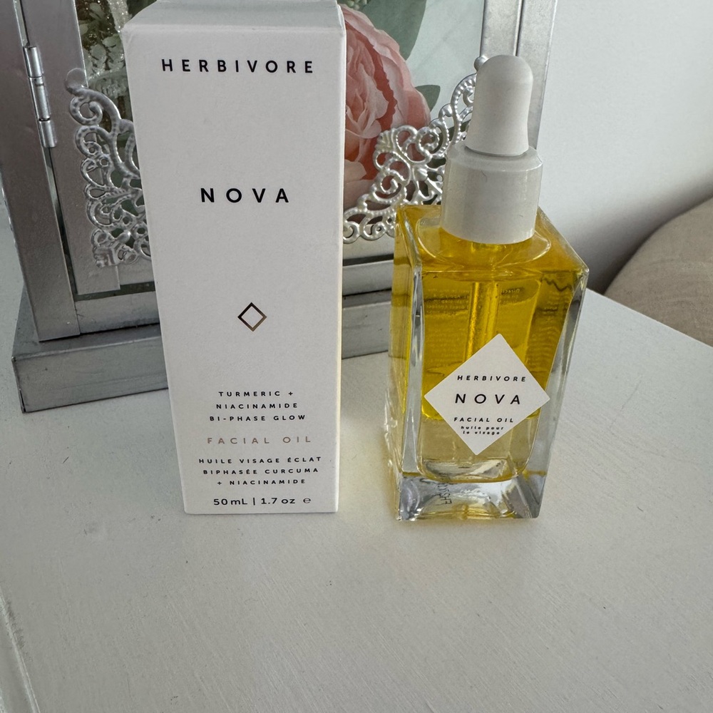 Herbivore NOVA Facial Oil - TURMERIC + NIACINAMIDE 1.7 OZ
